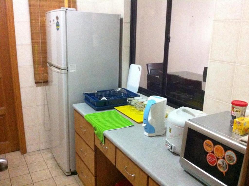 Marina Condominium Holiday Homestay Kota Kinabalu Buitenkant foto