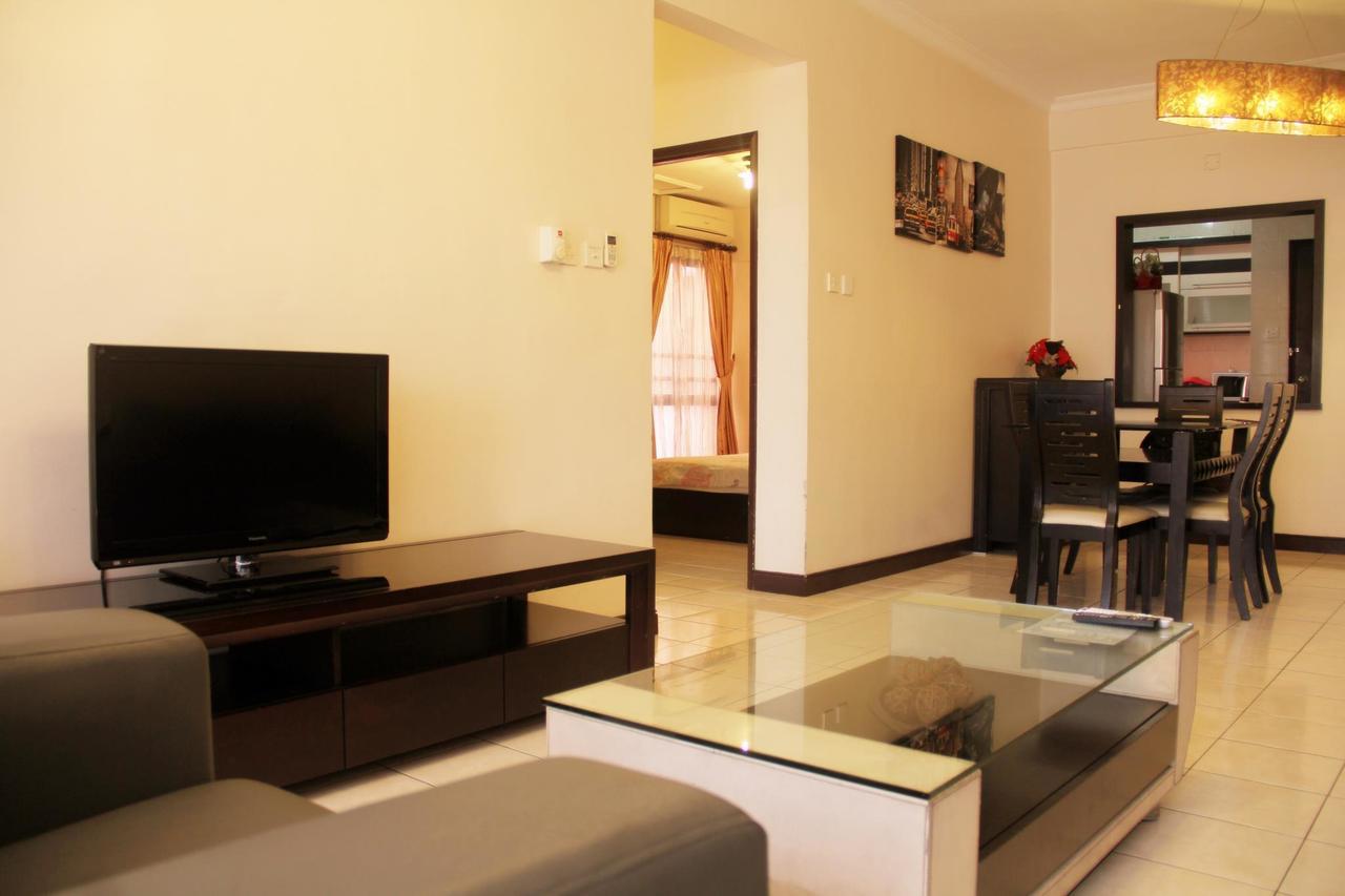 Marina Condominium Holiday Homestay Kota Kinabalu Buitenkant foto